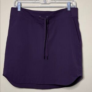 Athleta Plum Purple Skirt with Drawstring Women’s size Small